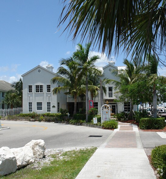 More Photos Of 2525 Marina Bay Dr W, Fort Lauderdale Office For Lease