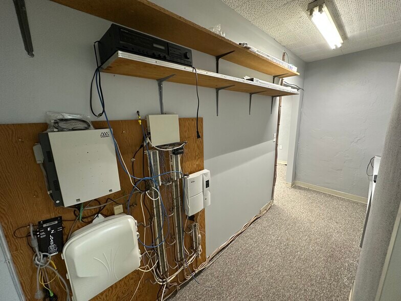 More Photos Of 6100 N Nebraska Ave, Tampa Office For Lease