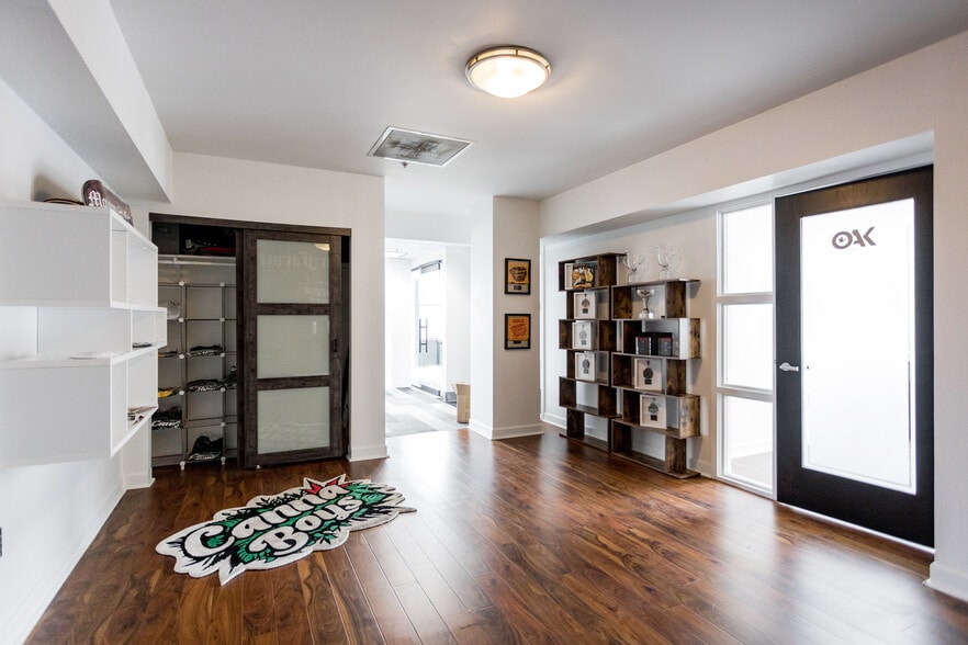 More Photos Of 1300 Broadway St, Detroit Office For Lease