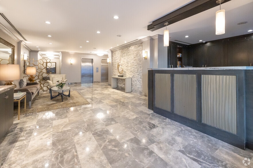 More Photos Of 401 E 74th St, New York Apartments For Lease