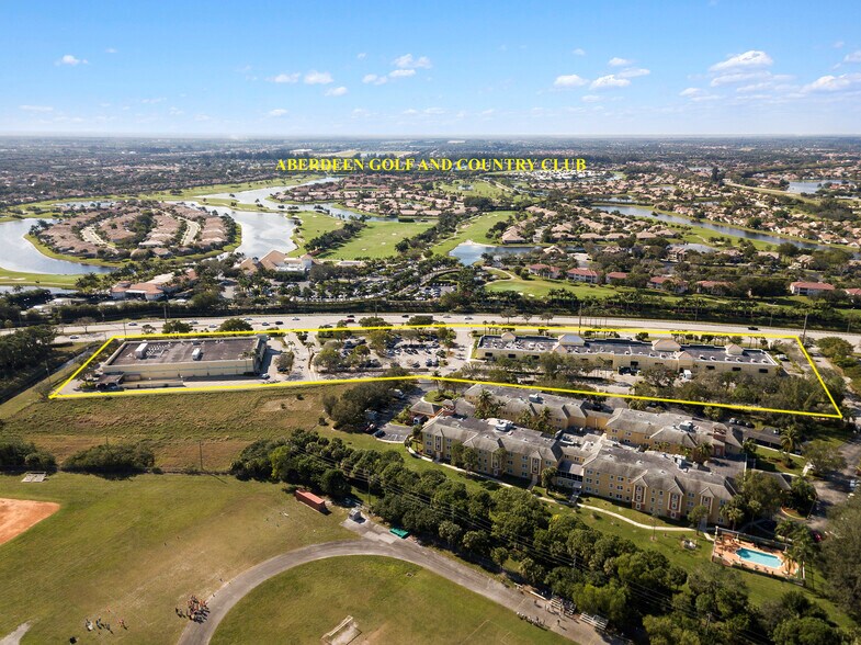 More Photos Of 8210-8320 Jog Rd, Boynton Beach Unknown For Lease