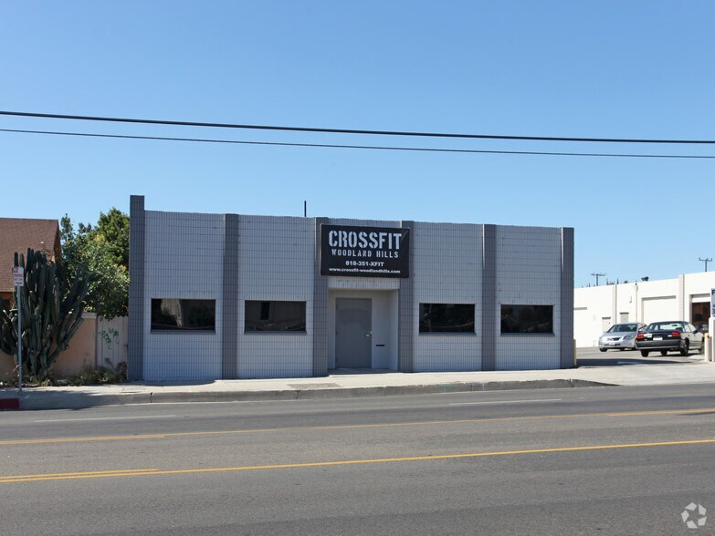 More Photos Of 6829 Canoga Ave, Canoga Park Manufacturing For Lease