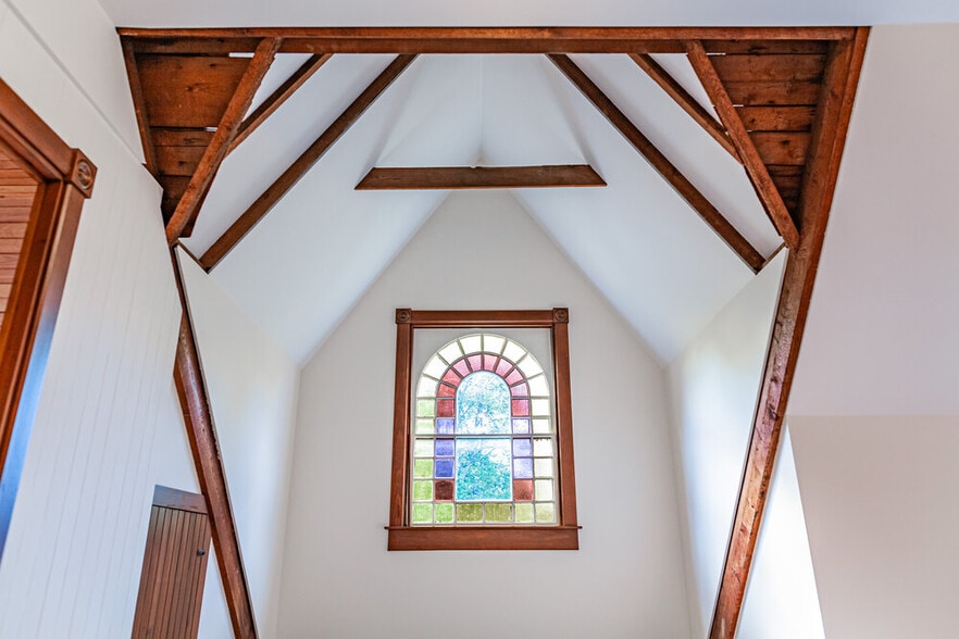 More Photos Of 404 County St, New Bedford Office For Sale