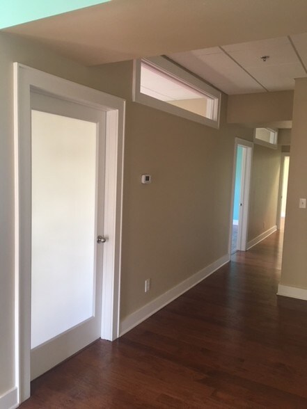 More Photos Of 8 Capitol St, Charleston Loft Creative Space For Lease