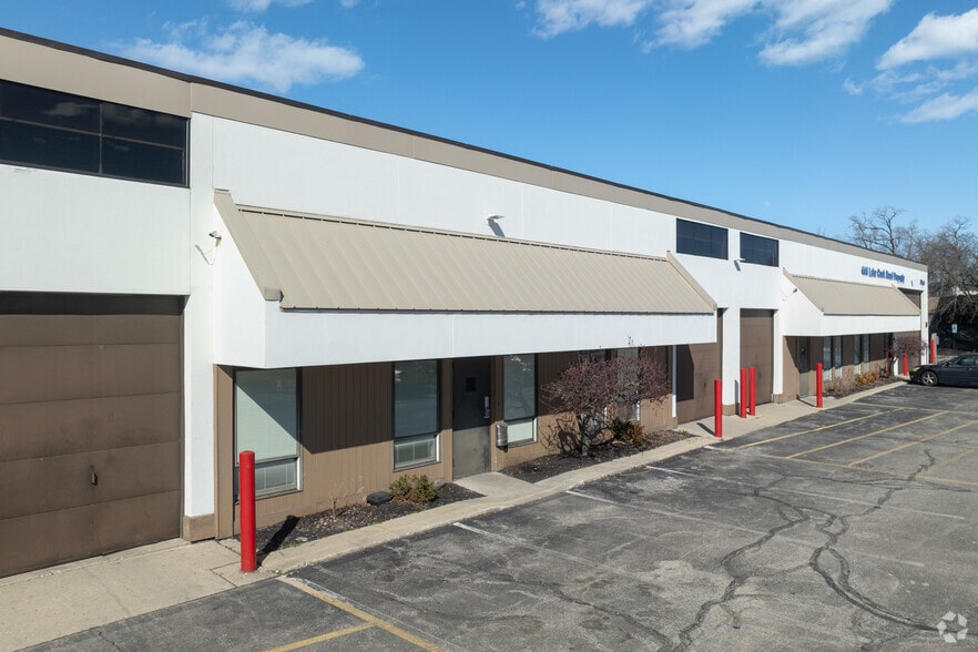 More Photos Of 444 Lake Cook Rd, Deerfield Industrial For Sale