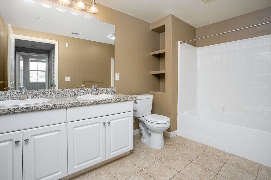 More Photos Of 2855 Foothill Blvd, La Verne Apartments For Lease