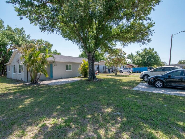 More Photos Of , Bradenton Multifamily For Sale
