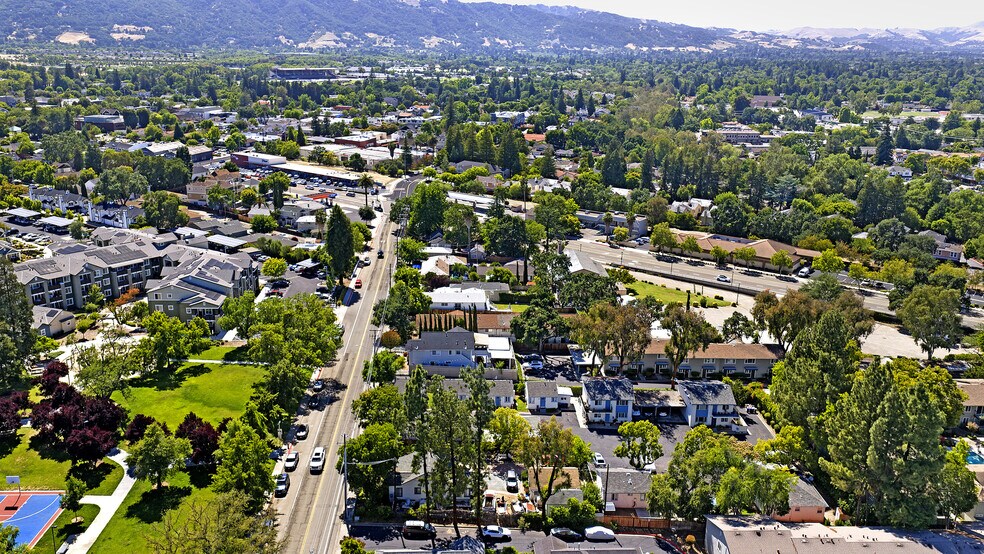 More Photos Of 4041-4067 Vineyard Ave, Pleasanton Apartments For Sale