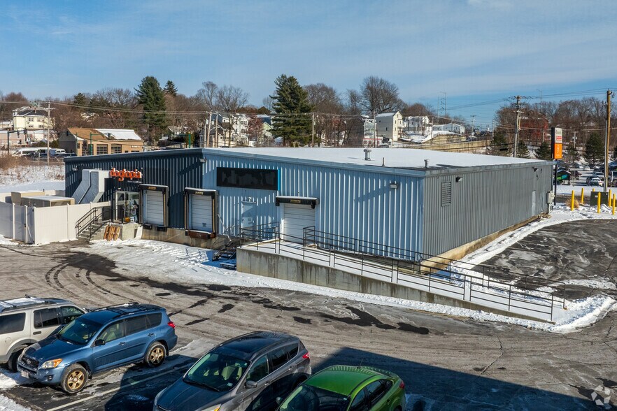 More Photos Of 71 Pullman St, Worcester Flex For Lease
