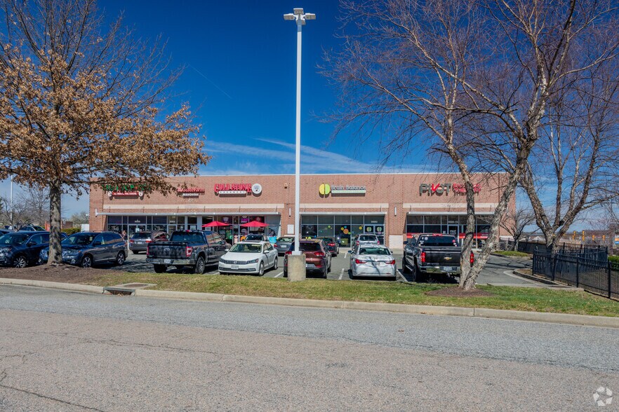 More Photos Of 9830-9992 Brook Rd, Glen Allen Unknown For Lease