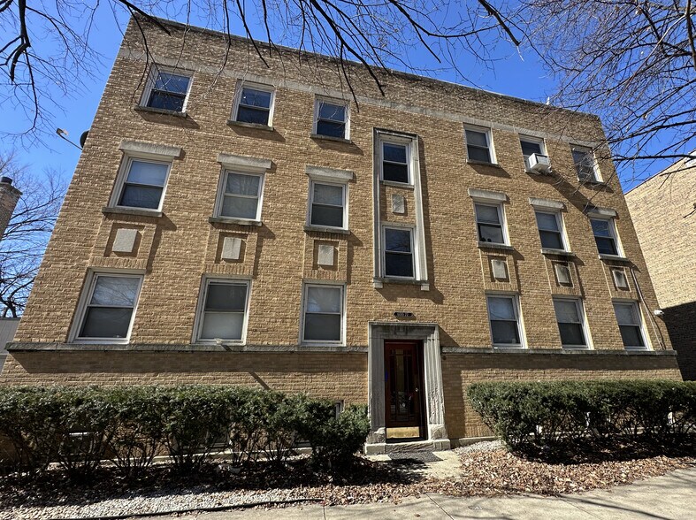 More Photos Of 6120-34 Hamilton Ave, Chicago Apartments For Sale