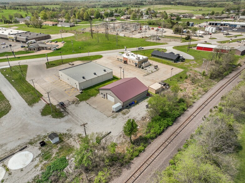 More Photos Of 1010 W Buchanan St, California Freestanding For Sale