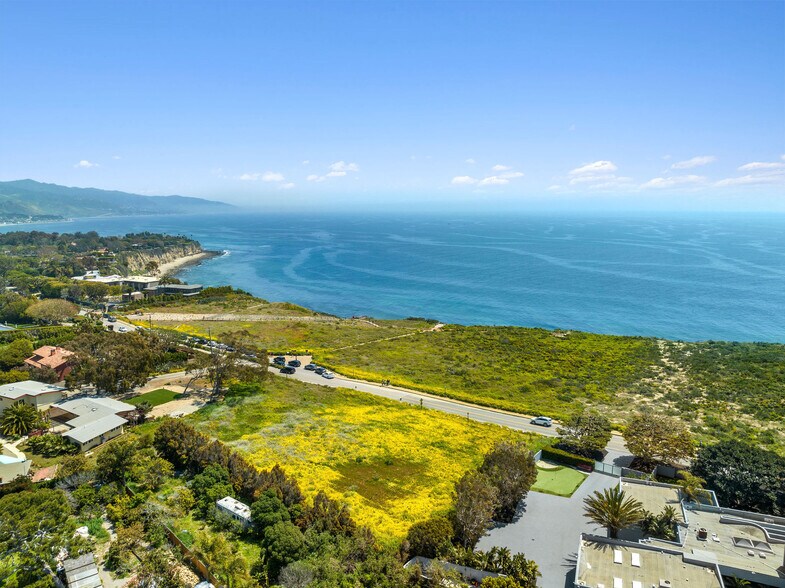 29317 Cliffside Dr dr, Malibu, CA 90265 Land For Sale