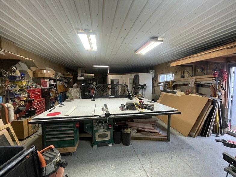 More Photos Of 1309 Eddystone Ave, Eddystone Industrial For Sale