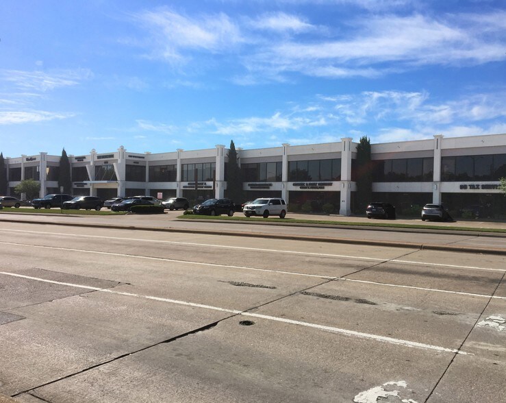 More Photos Of 4222 Trinity Mills Rd, Dallas Medical For Lease