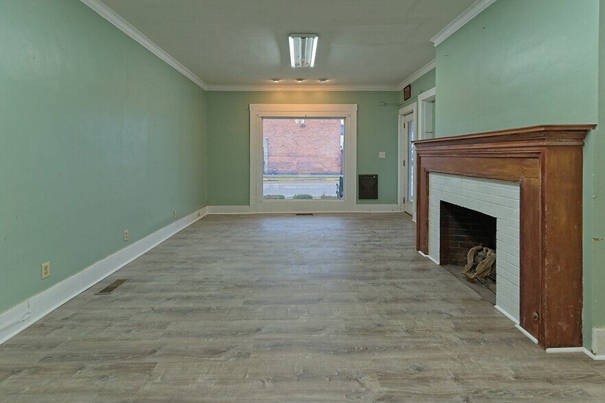 More Photos Of 7 E. Water St, Troy Storefront Retail Office For Lease