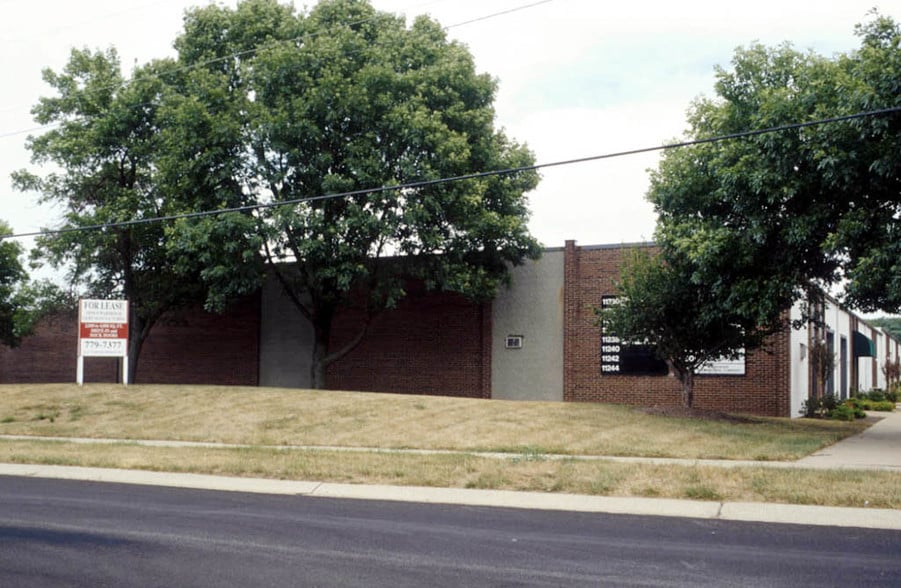 Primary Photo Of 11230-11262 Sebring Dr, Forest Park Warehouse For Lease