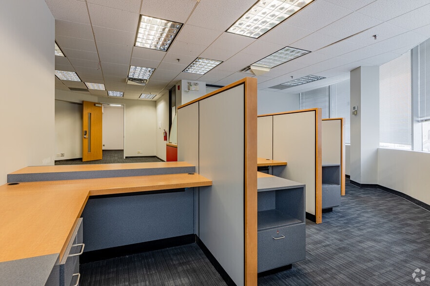 More Photos Of 3636 Steeles Ave E, Toronto Storefront Retail Office For Lease