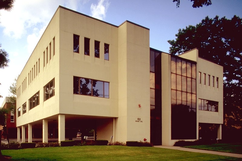 Primary Photo Of 63 Grand Ave, River Edge Medical For Sale