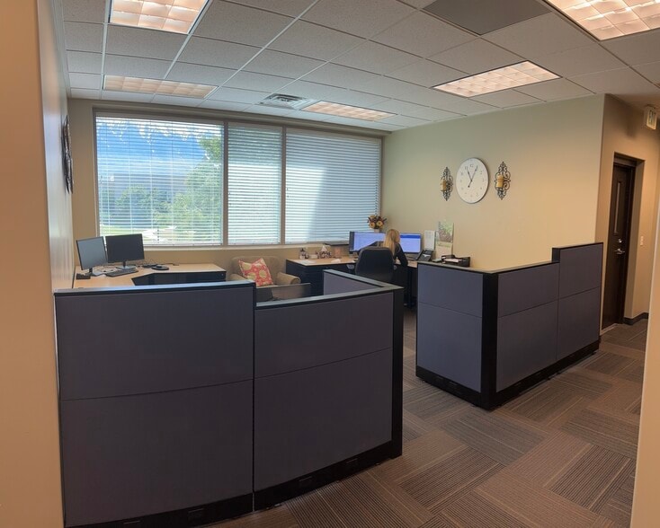 More Photos Of 552-580 W 800 N, Orem Medical For Sale