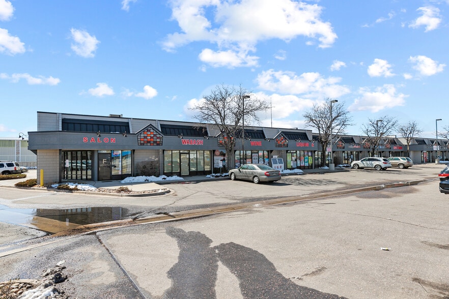 More Photos Of 8400-8450 E Iliff Ave, Denver Unknown For Lease