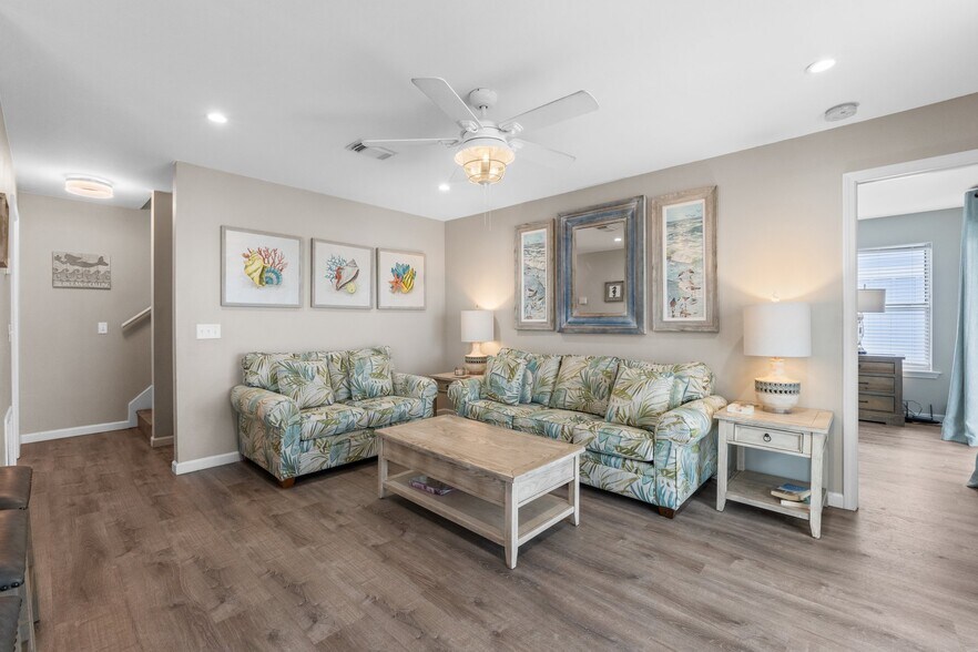 More Photos Of 8041 W Highway 98, Port Saint Joe Specialty For Sale