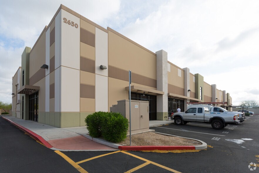 More Photos Of 2650 E Mohawk Ln, Phoenix Warehouse For Sale