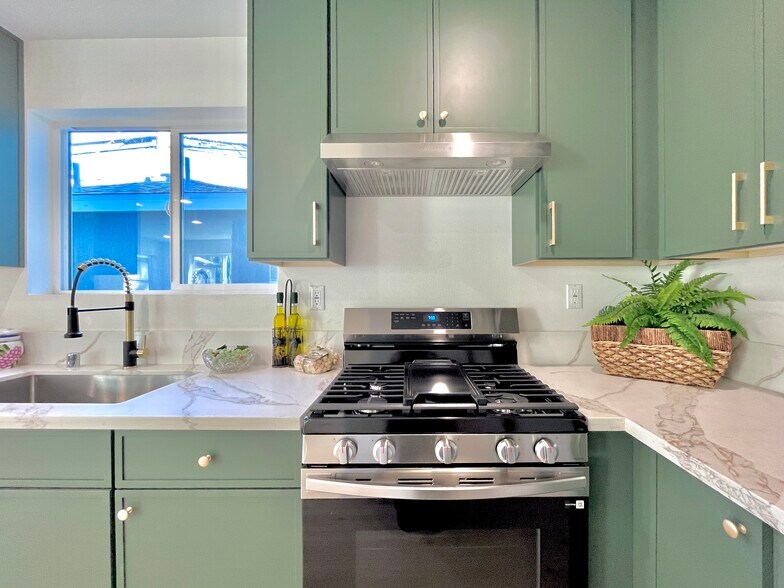 More Photos Of 938 E Sandra Ave, Arcadia Apartments For Sale