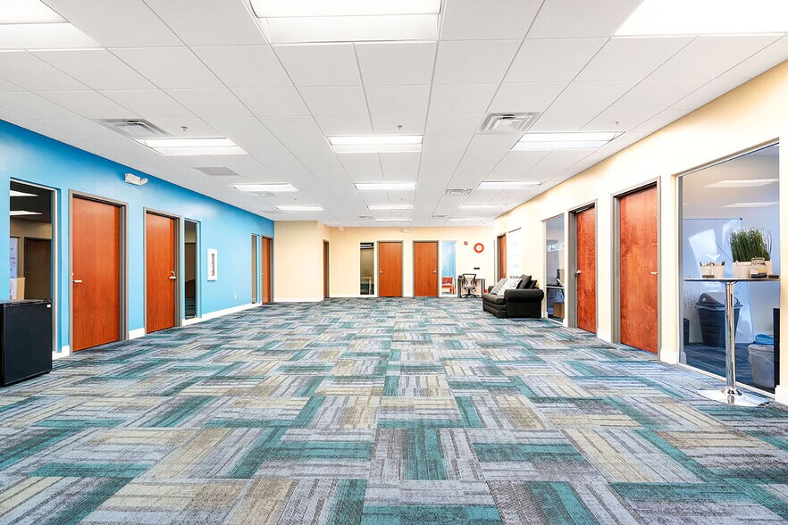 More Photos Of 121-189 S Orange Ave, Orlando Office Residential For Sale