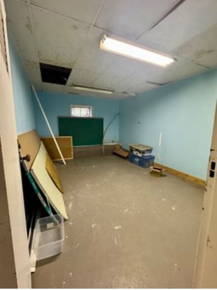 More Photos Of 115 S Pierce St, Crestline Religious Facility For Sale