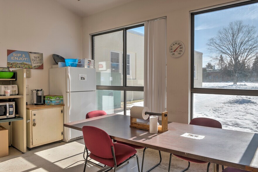 More Photos Of 96 Congress St, Keene Refrigeration Cold Storage For Sale