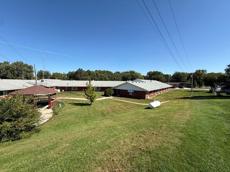 More Photos Of 702 Cedar Ave, Laurel Multifamily For Sale