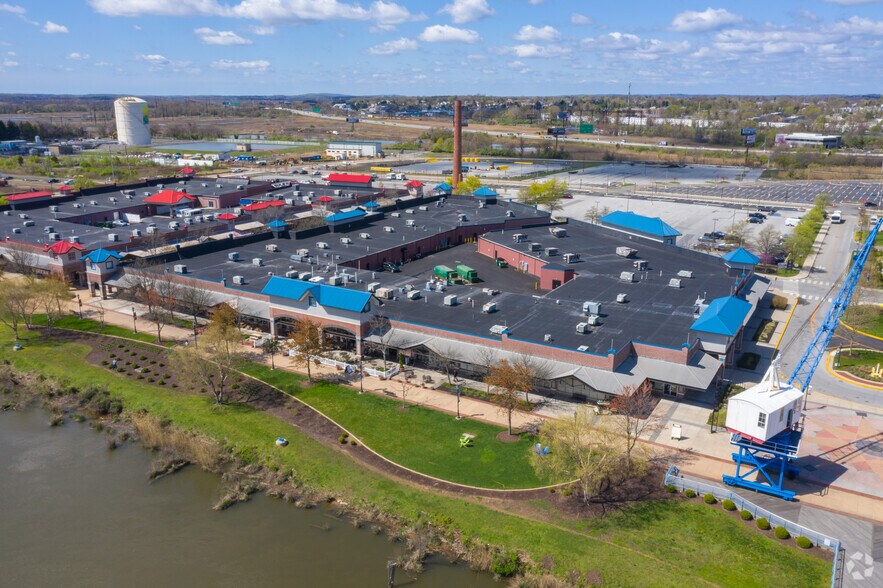Primary Photo Of 900-1095 Justison St, Wilmington Storefront Retail Office For Lease