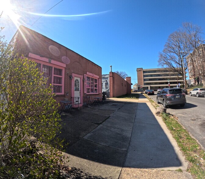 More Photos Of 5000-02 City Ave, Philadelphia Freestanding For Sale