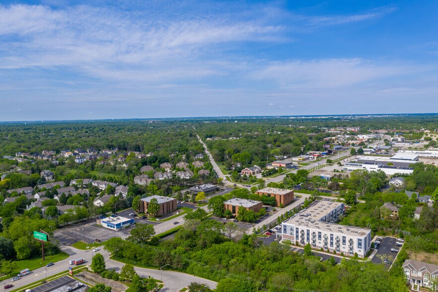More Photos Of 3060-3080 Ogden Ave, Lisle Unknown For Lease