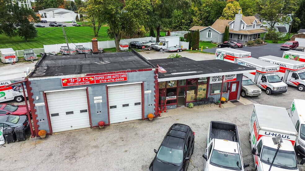 More Photos Of 1001-1003 Calumet Ave, Valparaiso Auto Repair For Sale