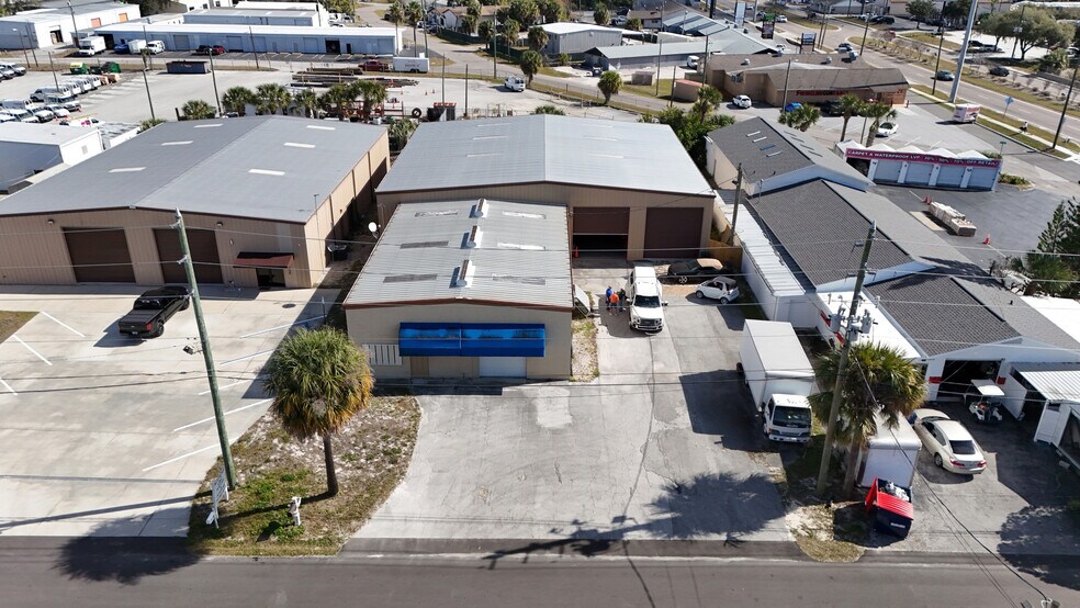 Primary Photo Of 8524 Rees St, Port Richey Warehouse For Sale