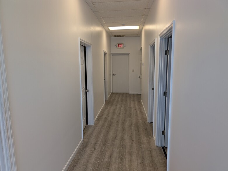 More Photos Of 3971 Inner Perimeter Rd, Valdosta Freestanding For Sale