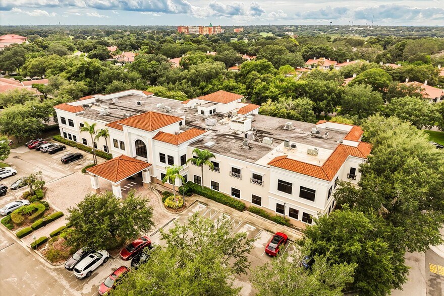 More Photos Of 1507 S Hiawassee Rd, Orlando Medical For Sale