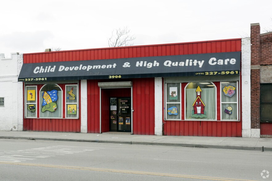 More Photos Of 3906 W Chicago Ave, Chicago Storefront For Sale