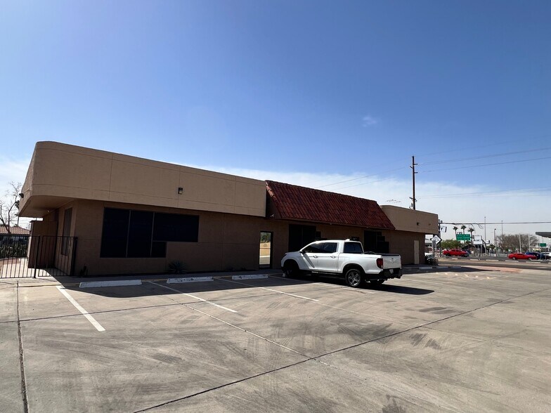 More Photos Of 2236 W Bethany Home Rd, Phoenix Medical For Lease