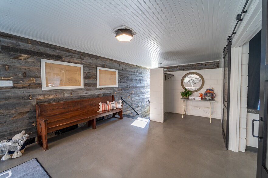 More Photos Of 3306 Kelley Dr, Cheyenne Office For Sale