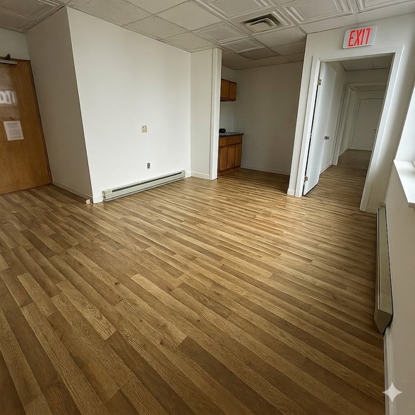 More Photos Of 307 Wall St, Kingston Loft Creative Space For Lease