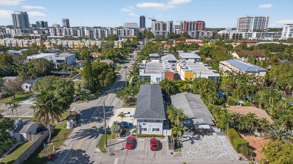More Photos Of 825 NE 6th St, Fort Lauderdale Apartments For Sale