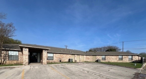 More Photos Of 1002 Medical Dr, Killeen Office For Lease