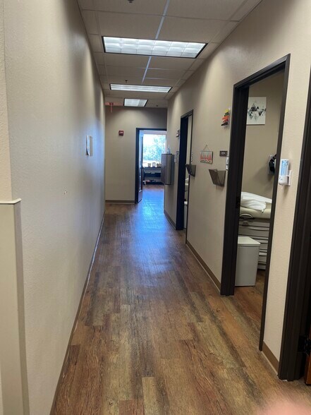 More Photos Of 1220 Paluxy Medical Cir, Granbury Medical For Sale