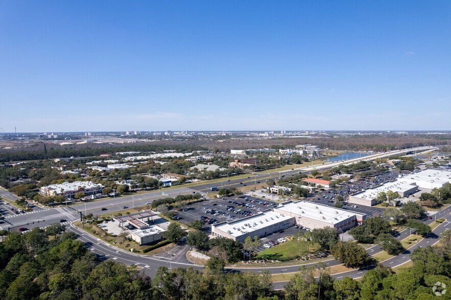 More Photos Of 8421-8481 S John Young Pky, Orlando General Retail For Lease