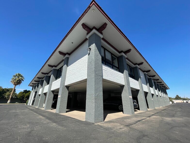 More Photos Of 2942 N 24th St, Phoenix Loft Creative Space For Lease