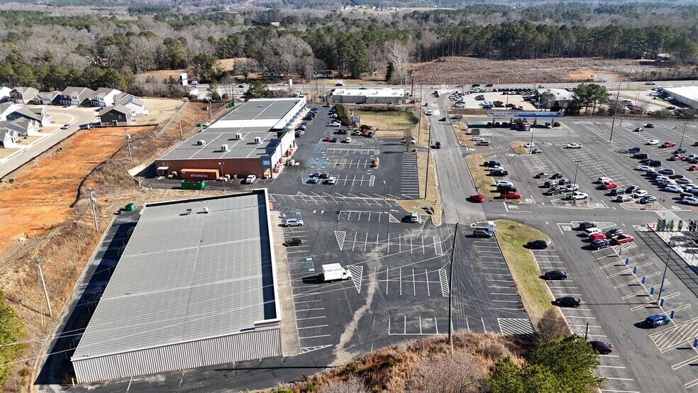 More Photos Of 150 Pearl Dr, LaFayette Restaurant For Sale