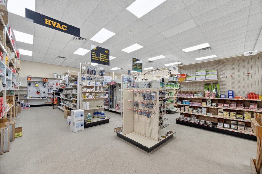 More Photos Of 1100 Winchester Hwy, Fayetteville Freestanding For Sale